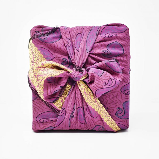 Hovedbilde Gaveinnpakning av gjenbrukte sarier, Fair Trade / Siesta