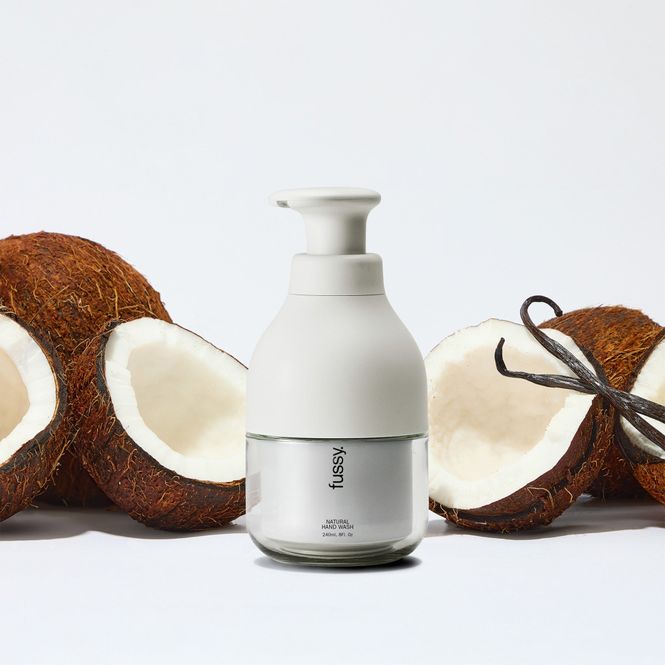 Hovedbilde Fussy Coconut Milk Håndsåpe Startkit – refillbar, 240 ml