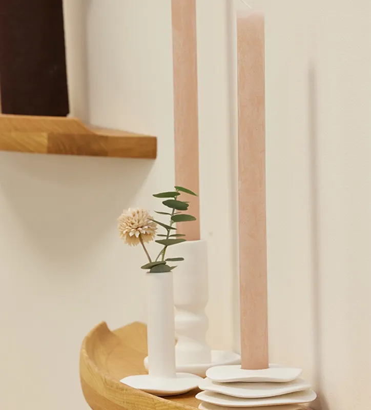 Lysestake til kronelys, Sandy Finish White / Lübech Living