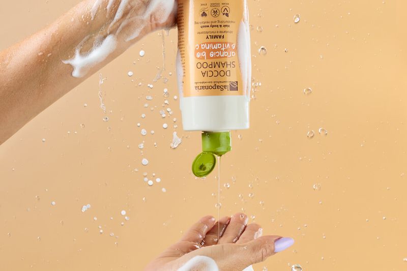 FAMILY Hair & Body Wash 500ml / La saponaria